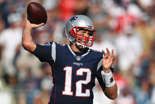FOXBORO, MA - SEPTEMBER 24:  Tom Brady #12 of the New England Patriots throws during the fourth quarter of a game against the Houston Texans at Gillette Stadium on September 24, 2017 in Foxboro, Massachusetts.  (Photo by Maddie Meyer/Getty Images)