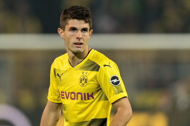 Christian Pulisic of Borussia Dortmund during the Bundesliga match between Borussia Dortmund and Borussia Mönchengladbach on September 23, 2017 at the Signal Iduna Park stadium in Dortmund, Germany.(Photo by VI Images via Getty Images)