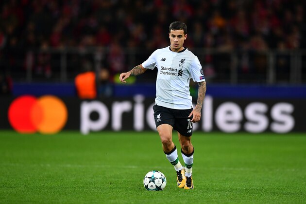MOSCOW, RUSSIA - SEPTEMBER 26:  Philippe Coutinho of Liverpool takes the ball forward during the UEFA Champions League group E match between Spartak Moskva and Liverpool FC at Otkrytije Arena on September 26, 2017 in Moscow, Russia. (Photo by Dan Mullan/Getty Images)