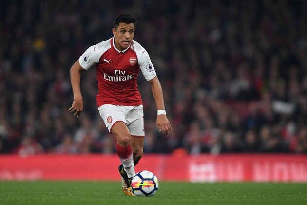 LONDON, ENGLAND - SEPTEMBER 25:  Alexis Sanchez of Arsenal in action during the Premier League match between Arsenal and West Bromwich Albion at Emirates Stadium on September 25, 2017 in London, England.  (Photo by Mike Hewitt/Getty Images)