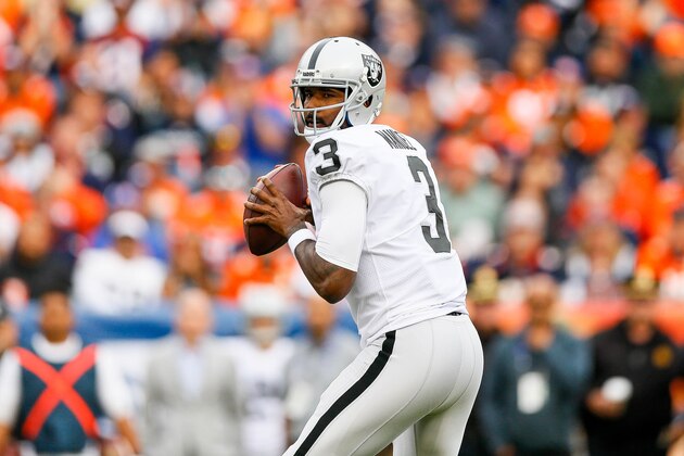 DENVER, CO - OCTOBER 1:  Quarterback EJ Manuel #3 of the Oakland Raiders sets to pass against the Denver Broncos in the third quarter of a game at Sports Authority Field at Mile High on October 1, 2017 in Denver, Colorado. (Photo by Justin Edmonds/Getty Images)