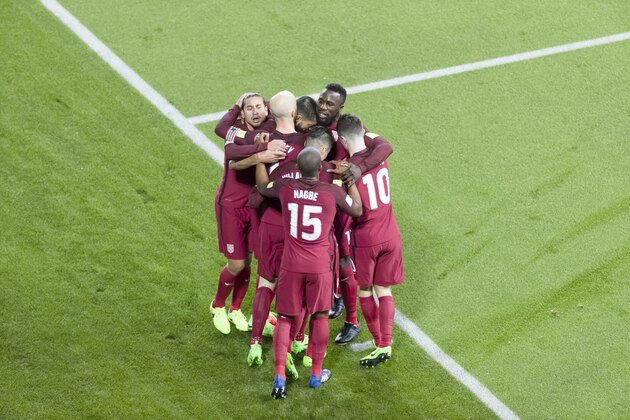SAN JOSE, CA - MARCH 24:  Michael Bradley #4 of the United States is congratulated by teammates following his goal scored duirng the FIFA 2018 World Cup Qualifier match between the United States and Honduras on March 24, 2017 at Avaya Stadium in San Jose, California.  Visible players include Darlington Nagbe #15, and Christian Pulisic #10.  (Photo by David Madison/Getty Images)