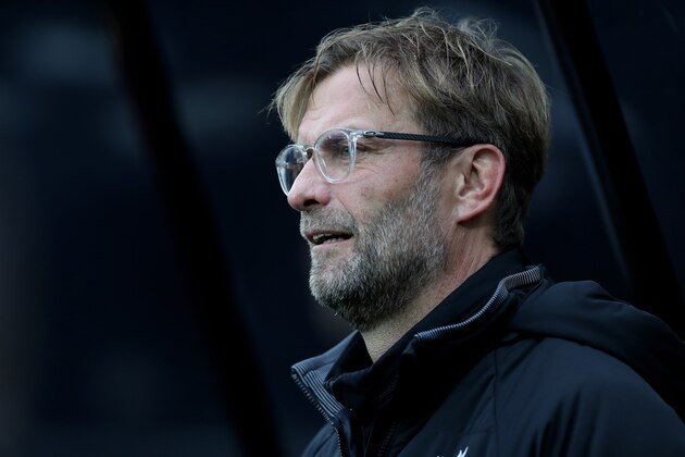 NEWCASTLE UPON TYNE, ENGLAND - OCTOBER 01: Liverpool manager Jurgen Klopp looks on during the Premier League match between Newcastle United and Liverpool at St. James Park on October 1, 2017 in Newcastle upon Tyne, England. (Photo by Ian MacNicol/Getty Images)