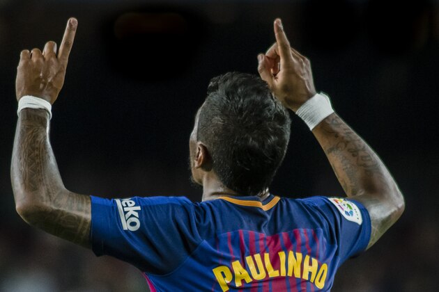 BARCELONA, SPAIN - SEPTEMBER 19: Jose Paulo Bezerra Maciel Junior, Paulinho, of FC Barcelona celebrates after scoring his goal during the La Liga 2017-18 match between FC Barcelona and SD Eibar at Camp Nou on 19 September 2017 in Barcelona, Spain. (Photo by Power Sport Images/Getty Images)