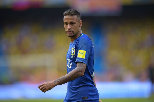 Brazil's Neymar looks on during the 2018 World Cup qualifier football match against Colombia in Barranquilla, Colombia, on September 5, 2017. / AFP PHOTO / Raul ARBOLEDA        (Photo credit should read RAUL ARBOLEDA/AFP/Getty Images)