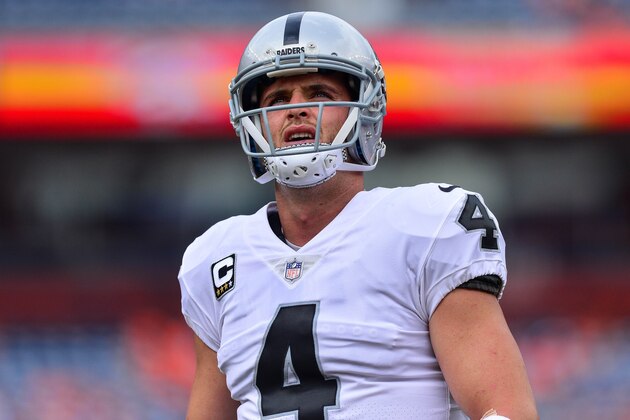 DENVER, CO - OCTOBER 1:  Quarterback Derek Carr #4 of the Oakland Raiders stands on the field before a game against the Denver Broncos at Sports Authority Field at Mile High on October 1, 2017 in Denver, Colorado. (Photo by Dustin Bradford/Getty Images)