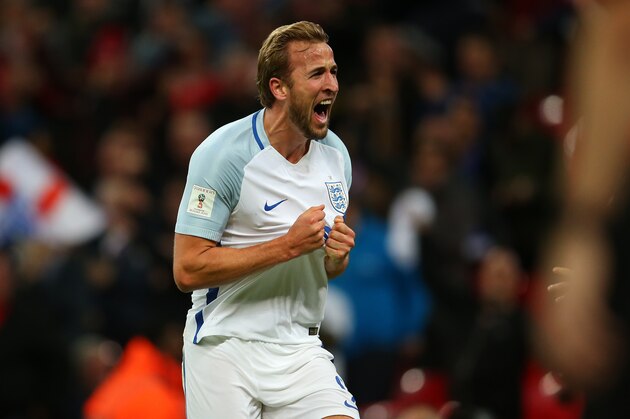 LONDON, ENGLAND - OCTOBER 05: Harry Kane of England celebrates after he scores a goal to make it 1-0 during the FIFA 2018 World Cup Qualifier between England and Slovenia at Wembley Stadium on October 5, 2017 in London, England. (Photo by Catherine Ivill - AMA/Getty Images)