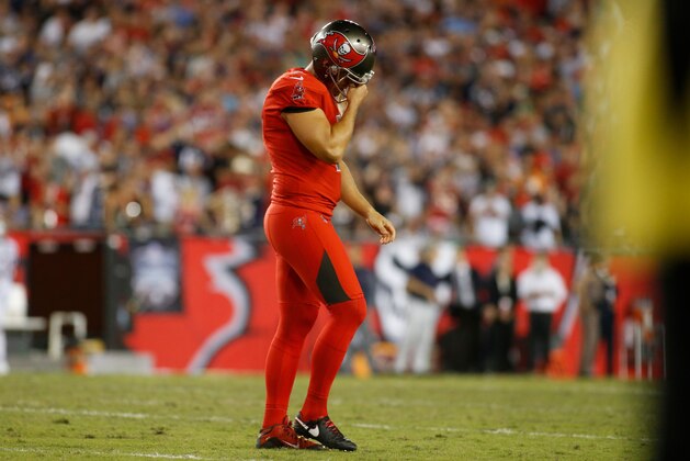 TAMPA, FL - OCTOBER 5:  Kicker Nick Folk #2 of the Tampa Bay Buccaneers reacts after missing a field goal during the fourth quarter of an NFL football game on October 5, 2017 at Raymond James Stadium in Tampa, Florida. (Photo by Brian Blanco/Getty Images)