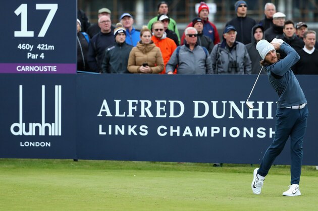 ST ANDREWS, SCOTLAND - OCTOBER 06: Tommy Fleetwood of England tees off on the 17th during day two of the 2017 Alfred Dunhill Championship at Carnoustie on October 6, 2017 in St Andrews, Scotland.  (Photo by Warren Little/Getty Images)