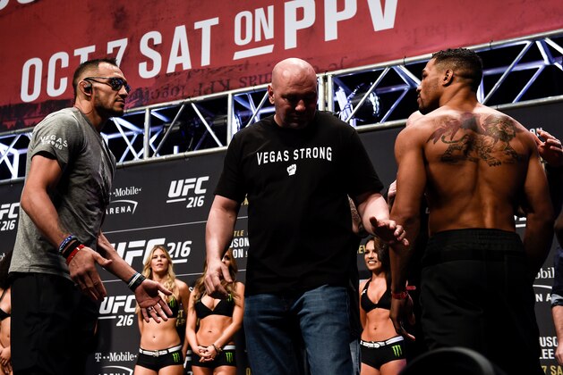 LAS VEGAS, NV - OCTOBER 06:  (L-R) Tony Ferguson and Kevin Lee face off during the UFC 216 weigh-in inside T-Mobile Arena on October 6, 2017 in Las Vegas, Nevada. (Photo by Brandon Magnus/Zuffa LLC/Zuffa LLC via Getty Images)