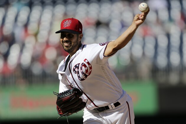 Washington Nationals starting pitcher Gio Gonzalez delivers during the first inning of a baseball game against the Pittsburgh Pirates, Sunday, Oct. 1, 2017, in Washington. (AP Photo/Mark Tenally)