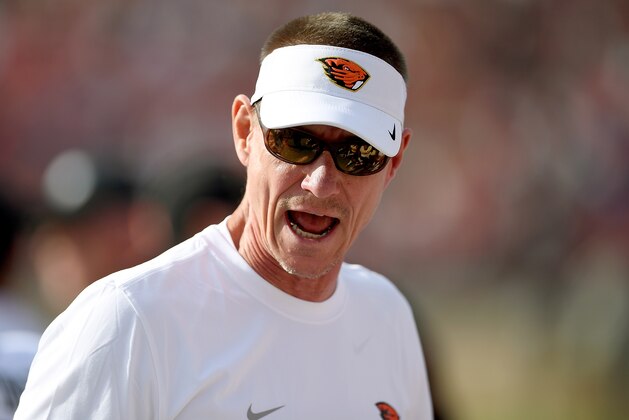 PALO ALTO, CA - NOVEMBER 05:  Head coach Gary Anderson of the Oregon State Beavers looks on from the sidelines against the Stanford Cardinal during the second half of their NCAA football game  at Stanford Stadium on November 5, 2016 in Palo Alto, California.  (Photo by Thearon W. Henderson/Getty Images)