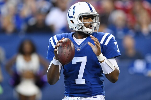 INDIANAPOLIS, IN - OCTOBER 08:  Jacoby Brissett #7 of the Indianapolis Colts drops back to pass during the second quarter of a game against the San Francisco 49ers at Lucas Oil Stadium on October 8, 2017 in Indianapolis, Indiana.  (Photo by Stacy Revere/Getty Images)