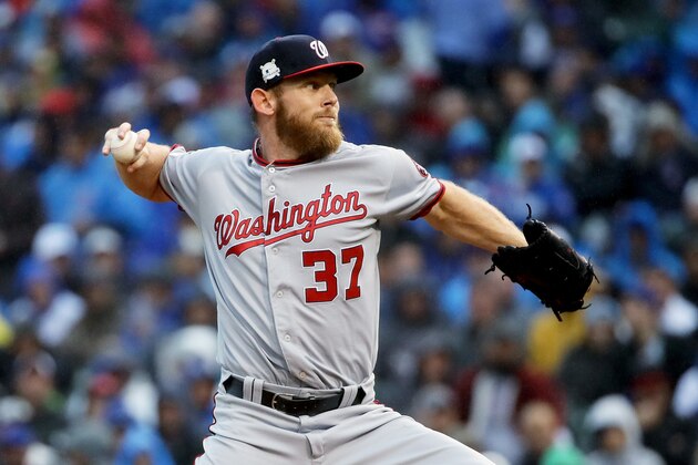 CHICAGO, IL - OCTOBER 11:  Stephen Strasburg #37 of the Washington Nationals pitches in the second inning during game four of the National League Division Series against the Chicago Cubs at Wrigley Field on October 11, 2017 in Chicago, Illinois.  (Photo by Jonathan Daniel/Getty Images)