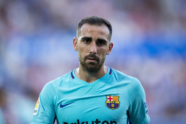 VITORIA-GASTEIZ, SPAIN - AUGUST 26: Paco Alcacer of FC Barcelona reacts during the La Liga match between Deportivo Alaves and Barcelona at Estadio de Mendizorroza on August 26, 2017 in Vitoria-Gasteiz, Spain. (Photo by Juan Manuel Serrano Arce/Getty Images) VITORIA-GASTEIZ, SPAIN - AUGUST 26: Paco Alcacer of FC Barcelona reacts during the La Liga match between Deportivo Alaves and Barcelona at Estadio de Mendizorroza on August 26, 2017 in Vitoria-Gasteiz, Spain. (Photo by Juan Manuel Serrano Arce/Getty Images)