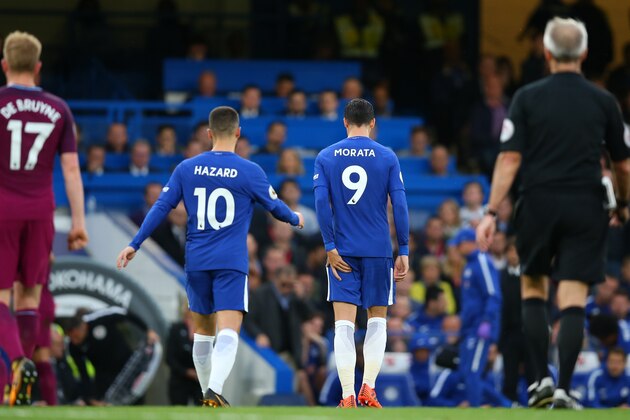 LONDON, ENGLAND - SEPTEMBER 30: An injured Alvaro Morata of Chelsea leaves the pitch holding his leg during the Premier League match between Chelsea and Manchester City at Stamford Bridge on September 30, 2017 in London, England. (Photo by Catherine Ivill - AMA/Getty Images)