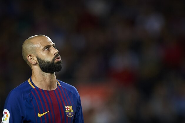 BARCELONA, SPAIN - SEPTEMBER 19:  Javier Mascherano of Barcelona looks on during the La Liga match between Barcelona and Eibar at Camp Nou on September 19, 2017 in Barcelona, Spain.  (Photo by fotopress/Getty Images)