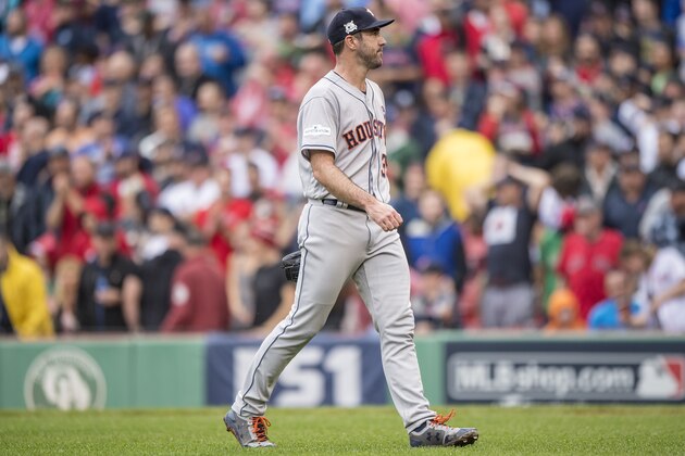 BOSTON, MA - OCTOBER 9: Justin Verlander #35 of the Houston Astros reacts during the fifth inning of game four of the American League Division Series against the Boston Red Sox on October 9, 2017 at Fenway Park in Boston, Massachusetts. (Photo by Billie Weiss/Boston Red Sox/Getty Images) BOSTON, MA - OCTOBER 9: Justin Verlander #35 of the Houston Astros reacts during the fifth inning of game four of the American League Division Series against the Boston Red Sox on October 9, 2017 at Fenway Park in Boston, Massachusetts. (Photo by Billie Weiss/Boston Red Sox/Getty Images)