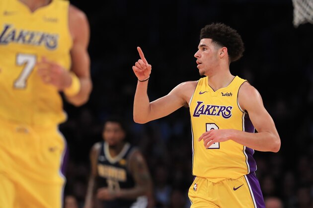 LOS ANGELES, CA - OCTOBER 02:  Lonzo Ball #2 of the Los Angeles Lakers motions to the crowd during the first half of a preseason game against the Denver Nuggets at Staples Center on October 2, 2017 in Los Angeles, California.  NOTE TO USER: User expressly acknowledges and agrees that, by downloading and or using this Photograph, user is consenting to the terms and conditions of the Getty Images License Agreement  (Photo by Sean M. Haffey/Getty Images)