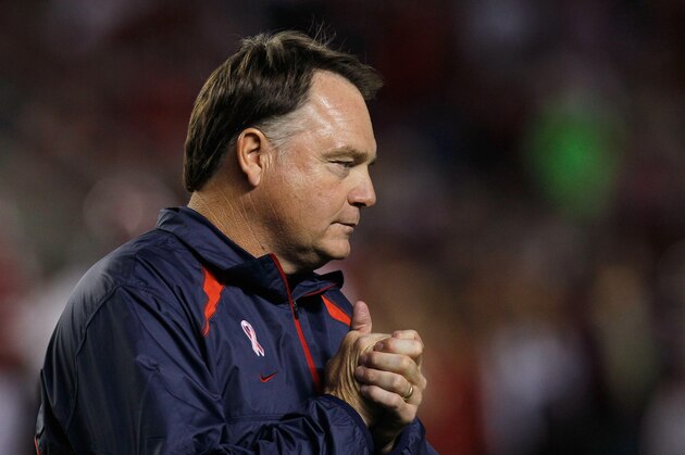 TUSCALOOSA, AL - OCTOBER 16:  Head coach Houston Nutt of the Ole Miss Rebels against the Alabama Crimson Tide at Bryant-Denny Stadium on October 16, 2010 in Tuscaloosa, Alabama.  (Photo by Kevin C. Cox/Getty Images)