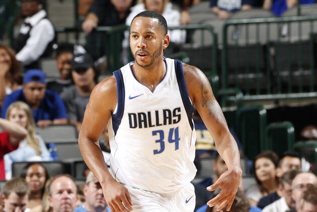 DALLAS, TX - OCTOBER 2:  Devin Harris #34 of the Dallas Mavericks handles the ball against the Milwaukee Bucks during the preseason game on October 2, 2017 at the American Airlines Center in Dallas, Texas. NOTE TO USER: User expressly acknowledges and agrees that, by downloading and or using this photograph, User is consenting to the terms and conditions of the Getty Images License Agreement. Mandatory Copyright Notice: Copyright 2017 NBAE (Photo by Glenn James/NBAE via Getty Images)