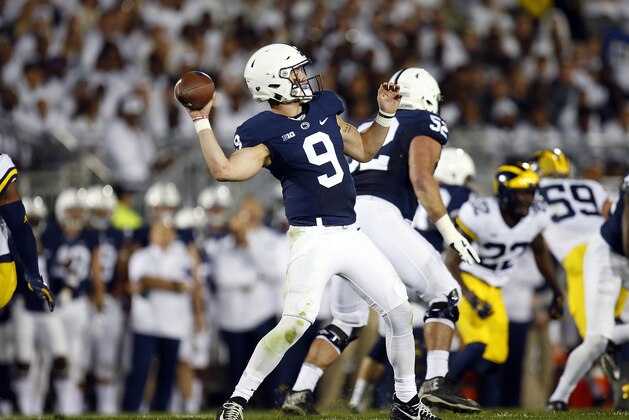 STATE COLLEGE, PA - OCTOBER 21:  Trace McSorley #9 of the Penn State Nittany Lions passes against the Michigan Wolverines on October 21, 2017 at Beaver Stadium in State College, Pennsylvania.  (Photo by Justin K. Aller/Getty Images)