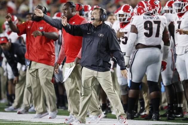 SOUTH BEND, IN - SEPTEMBER 09: Georgia Bulldogs head coach Kirby Smart looks on during a game against the Notre Dame Fighting Irish at Notre Dame Stadium on September 9, 2017 in South Bend, Indiana. Georgia won 20-19. (Photo by Joe Robbins/Getty Images)