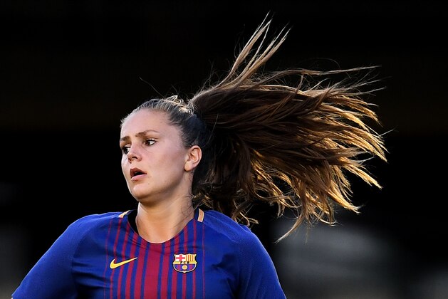 BARCELONA, SPAIN - OCTOBER 11:  Lieke Martens of FC Barcelona looks on during the UEFA Womens Champions League round of 32 match between FC Barcelona and Avaldsnes at the Mini Estadi on October 11, 2017 in Barcelona, Spain.  (Photo by David Ramos/Getty Images)