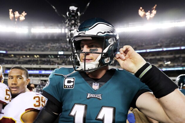 PHILADELPHIA, PA - OCTOBER 23:  Carson Wentz #11 of the Philadelphia Eagles walks off the field after the 34-24 win over the Washington Redskins on October 23, 2017  at Lincoln Financial Field in Philadelphia, Pennsylvania.  (Photo by Elsa/Getty Images)