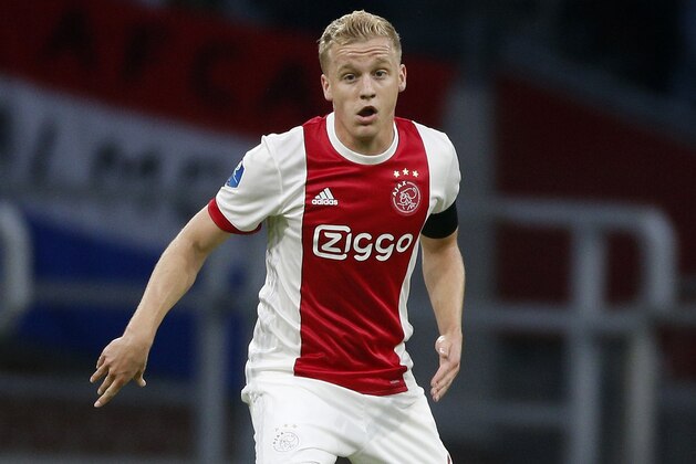 Donny van de Beek of Ajax during the Dutch Eredivisie match between Ajax Amsterdam and Sparta Rotterdam at the Amsterdam Arena on October 14, 2017 in Amsterdam, The Netherlands(Photo by VI Images via Getty Images)
