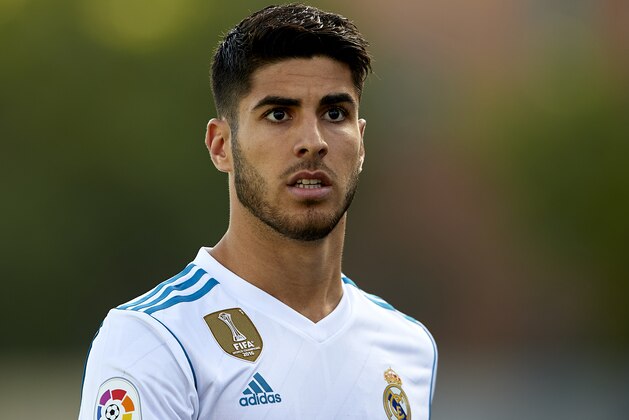 GETAFE, SPAIN - OCTOBER 14:  Marco Asensio of Real Madrid looks on prior to the La Liga match between Getafe and Real Madrid at Estadio Coliseum Alfonso Perez on October 14, 2017 in Getafe, Spain.  (Photo by fotopress/Getty Images)