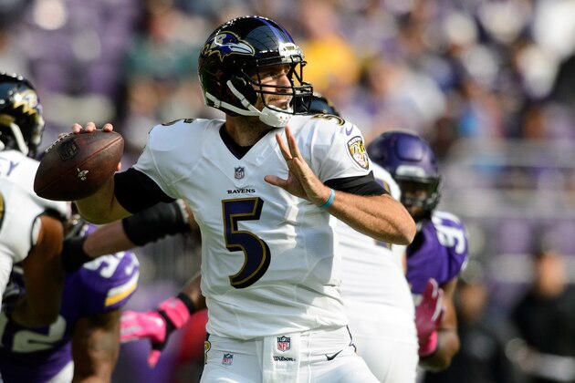 MINNEAPOLIS, MN - OCTOBER 22: Joe Flacco #5 of the Baltimore Ravens passes the ball against the Minnesota Vikings during the game on October 22, 2017 at US Bank Stadium in Minneapolis, Minnesota. (Photo by Hannah Foslien/Getty Images)