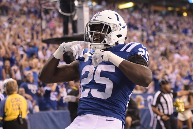 INDIANAPOLIS, IN - OCTOBER 08:  Marlon Mack #25 of the Indianapolis Colts celebrates a touchdown against the San Francisco 49ers during the second half of a game at Lucas Oil Stadium on October 8, 2017 in Indianapolis, Indiana.  (Photo by Stacy Revere/Getty Images)