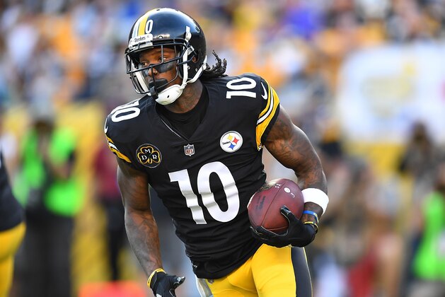 PITTSBURGH, PA - OCTOBER 22:  Martavis Bryant #10 of the Pittsburgh Steelers in action during the game against the Cincinnati Bengals at Heinz Field on October 22, 2017 in Pittsburgh, Pennsylvania. (Photo by Joe Sargent/Getty Images) *** Local Caption ***