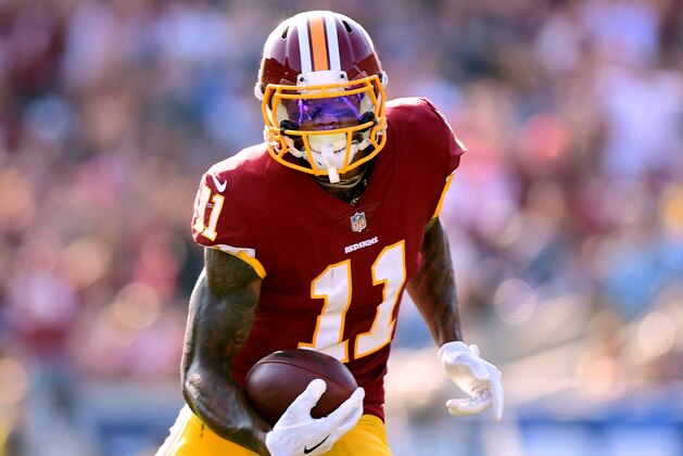 LOS ANGELES, CA - SEPTEMBER 17:  Terrelle Pryor #11 of the Washington Redskins runs after his catch during the game against the Los Angeles Rams at Los Angeles Memorial Coliseum on September 17, 2017 in Los Angeles, California.  (Photo by Harry How/Getty Images)