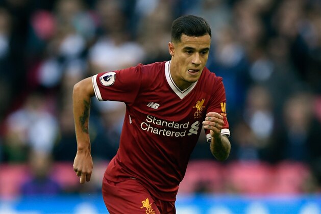 LONDON, ENGLAND - OCTOBER 22:  Phillipe Coutinho of Liverpool in action during the Premier League match between Tottenham Hotspur and Liverpool at Wembley Stadium on October 22, 2017 in London, England.  (Photo by Stu Forster/Getty Images)