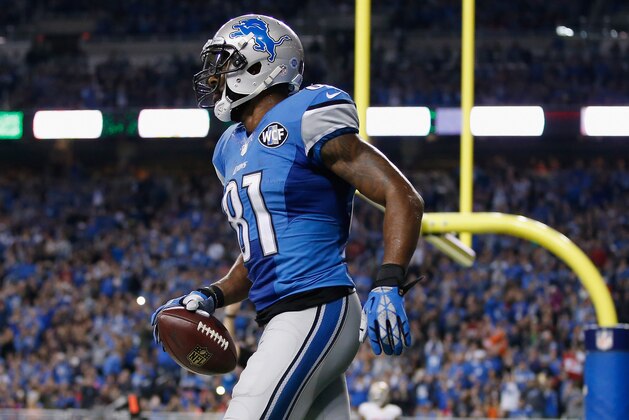DETROIT, MI - DECEMBER 27: Calvin Johnson #81 of the Detroit Lions celebrates a fourth quarter touchdown against the San Francisco 49ers at Ford Field on December 27, 2015 in Detroit, Michigan. (Photo by Gregory Shamus/Getty Images)