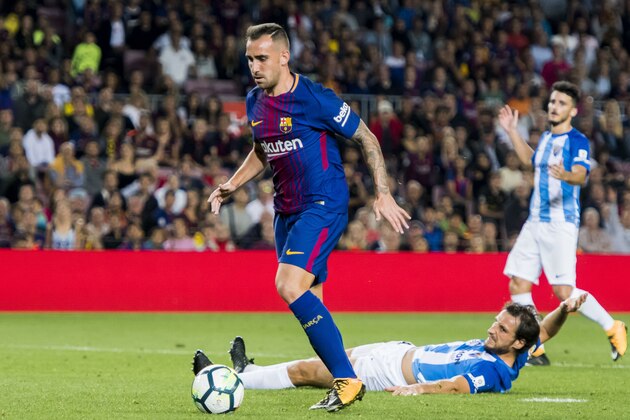 BARCELONA, SPAIN - OCTOBER 21: Francisco Alcacer Garcia, Paco Alcacer, of FC Barcelona in action during the La Liga 2017-18 match between FC Barcelona and Malaga CF at Camp Nou on 21 October 2017 in Barcelona, Spain. (Photo by Power Sport Images/Getty Images)