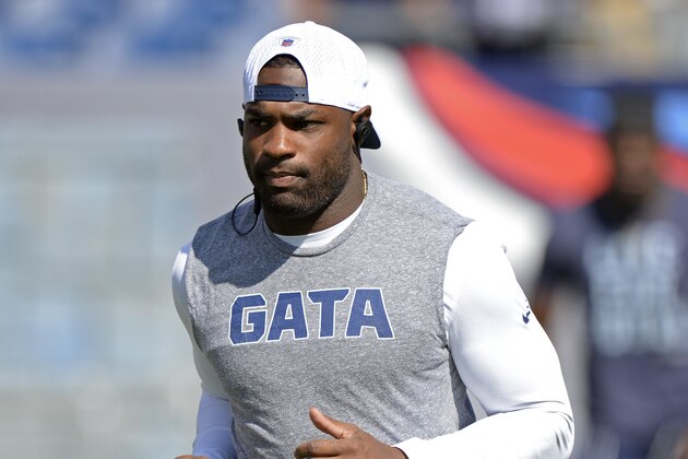 Tennessee Titans running back DeMarco Murray warms up before an NFL football game against the Oakland Raiders Sunday, Sept. 10, 2017, in Nashville, Tenn. (AP Photo/Mark Zaleski)