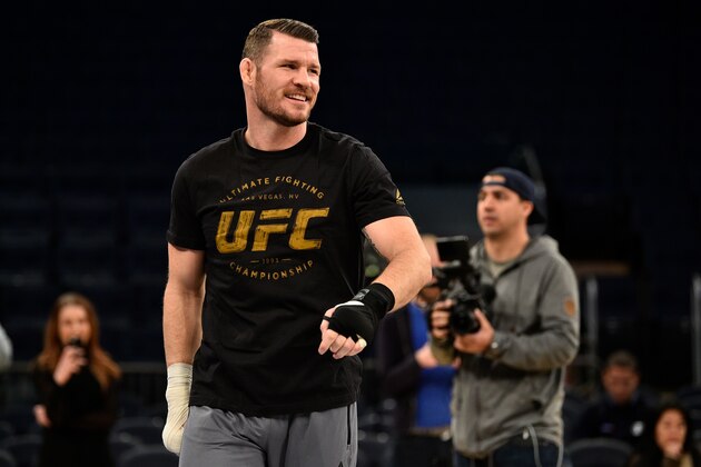 NEW YORK, NY - NOVEMBER 01:  UFC Middleweight Champion Michael Bisping of England holds an open workout session for fans and media inside Madison Square Garden on November 1, 2017 in New York City. (Photo by Jeff Bottari/Zuffa LLC/Zuffa LLC via Getty Images)