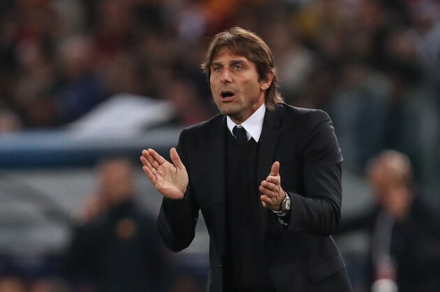 ROME, ITALY - OCTOBER 31: Antonio Conte manager of Chelsea during the UEFA Champions League group C match between AS Roma and Chelsea FC at Stadio Olimpico on October 31, 2017 in Rome, Italy. (Photo by Robbie Jay Barratt - AMA/Getty Images)