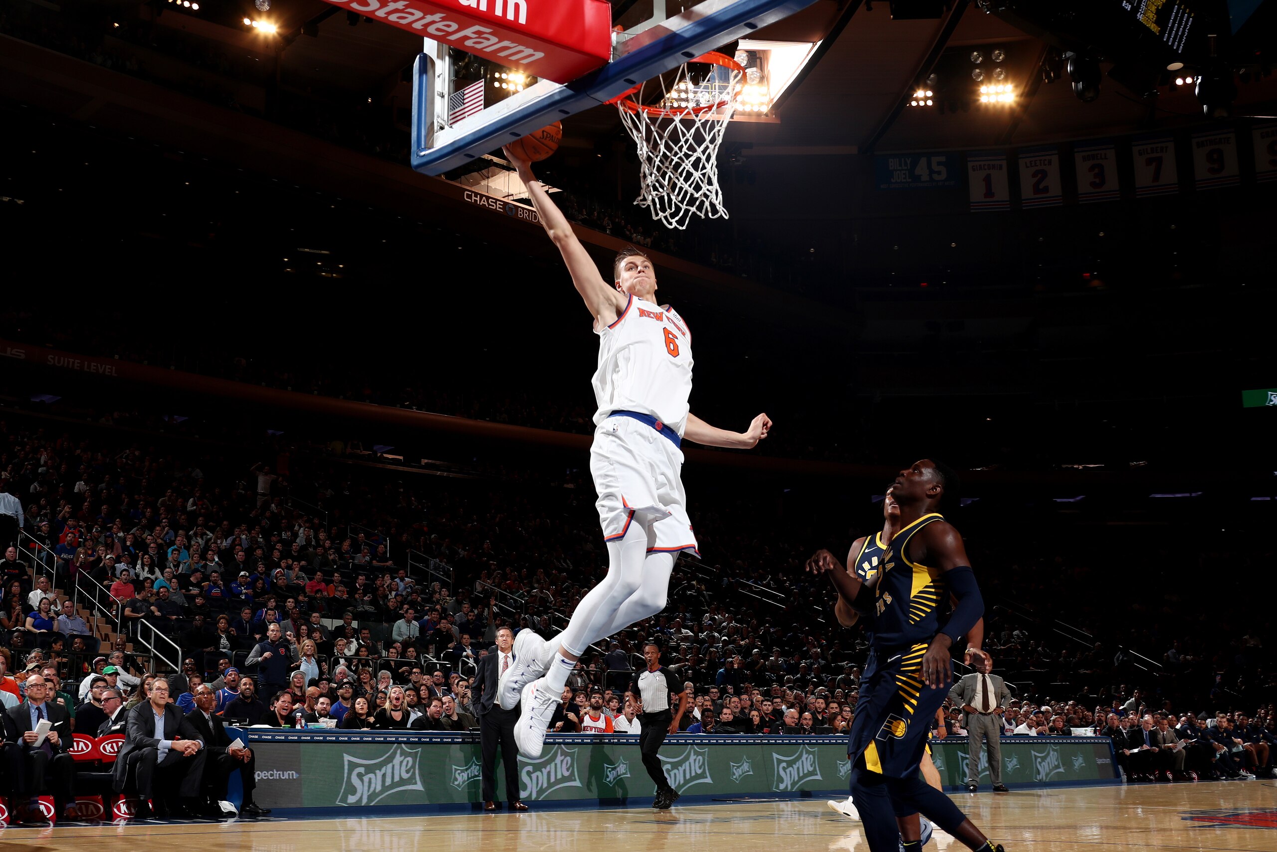 NEW YORK, NY - NOVEMBER 5: Kristaps Porzingis #6 of the New York Knicks dunks against the Indiana Pacers on November 5, 2017 at Madison Square Garden in New York City, New York.  NOTE TO USER: User expressly acknowledges and agrees that, by downloading and or using this photograph, User is consenting to the terms and conditions of the Getty Images License Agreement. Mandatory Copyright Notice: Copyright 2017 NBAE  (Photo by Nathaniel S. Butler/NBAE via Getty Images)