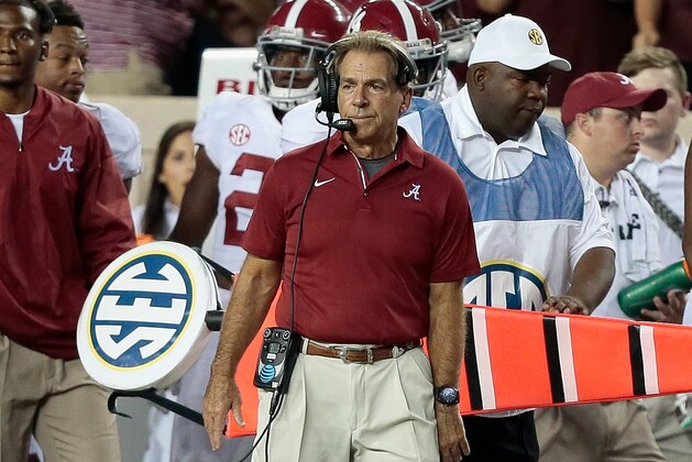 COLLEGE STATION, TX - OCTOBER 07: Head coach Nick Saban of the Alabama Crimson Tide at Kyle Field on October 7, 2017 in College Station, Texas.  (Photo by Bob Levey/Getty Images)