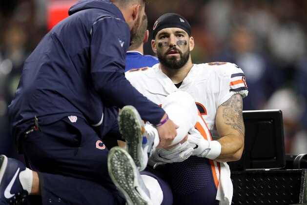 NEW ORLEANS, LA - OCTOBER 29:   Zach Miller #86 of the Chicago Bears is carted off the field after sustaining an injury during the third quarter against the New Orleans Saints at the Mercedes-Benz Superdome on October 29, 2017 in New Orleans, Louisiana.  (Photo by Chris Graythen/Getty Images)