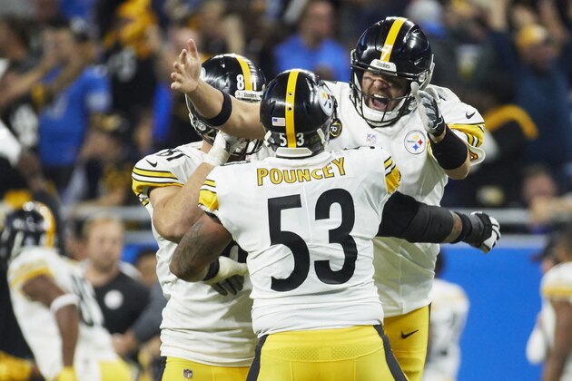 Pittsburgh Steelers quarterback Ben Roethlisberger, right, celebrates with center Maurkice Pouncey (53) his pass to wide receiver JuJu Smith-Schuster, who then ran 97-yards for a touchdown during the second half of an NFL football game against the Detroit Lions, Sunday, Oct. 29 2017, in Detroit. (AP Photo/Rick Osentoski)