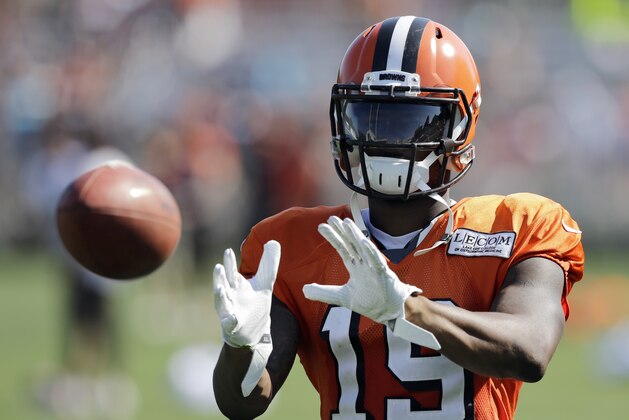 Cleveland Browns wide receiver Corey Coleman catches a pass during practice at the NFL football team's training camp facility, Wednesday, Aug. 16, 2017, in Berea, Ohio. (AP Photo/Tony Dejak)