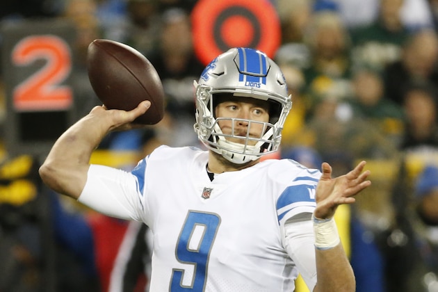 Detroit Lions' Matthew Stafford throws during the first half of an NFL football game against the Green Bay Packers Monday, Nov. 6, 2017, in Green Bay, Wis. (AP Photo/Mike Roemer)