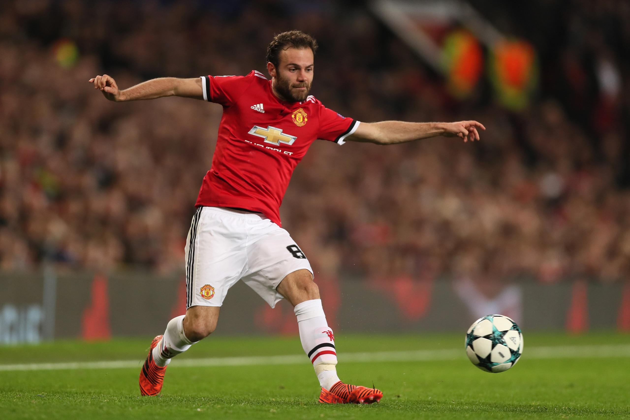 MANCHESTER, ENGLAND - OCTOBER 31:  Juan Mata of Manchester United in action during the UEFA Champions League group A match between Manchester United and SL Benfica at Old Trafford on October 31, 2017 in Manchester, United Kingdom.  (Photo by Matthew Ashton - AMA/Getty Images)