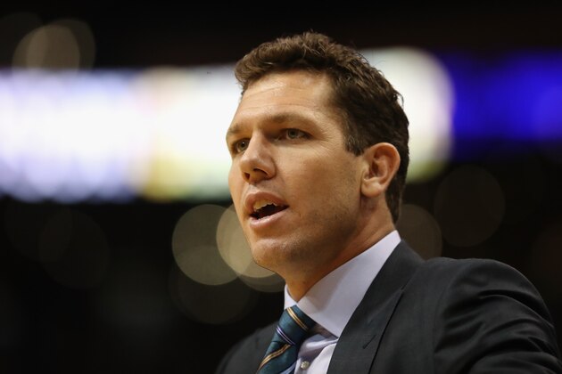 PHOENIX, AZ - OCTOBER 20:  Head coach Luke Walton of the Los Angeles Lakers reacts during the NBA game against the Phoenix Suns at Talking Stick Resort Arena on October 20, 2017 in Phoenix, Arizona. The Lakers defeated the Suns 132-130.  NOTE TO USER: User expressly acknowledges and agrees that, by downloading and or using this photograph, User is consenting to the terms and conditions of the Getty Images License Agreement.  (Photo by Christian Petersen/Getty Images)