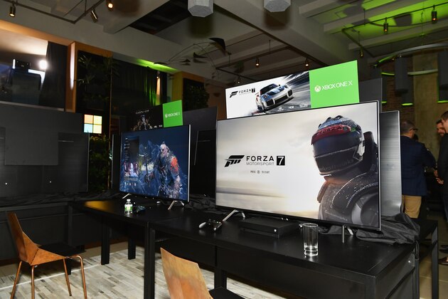 NEW YORK, NY - NOVEMBER 06:  Xbox One X gaming stations are seen as Liam Payne, Chloe Grace Moretz, Brooklyn Beckham and Caleb McLaughlin Host Xbox One x VIP Event & Xbox Live Session on November 6, 2017 in New York City.  (Photo by Slaven Vlasic/Getty Images for Xbox)